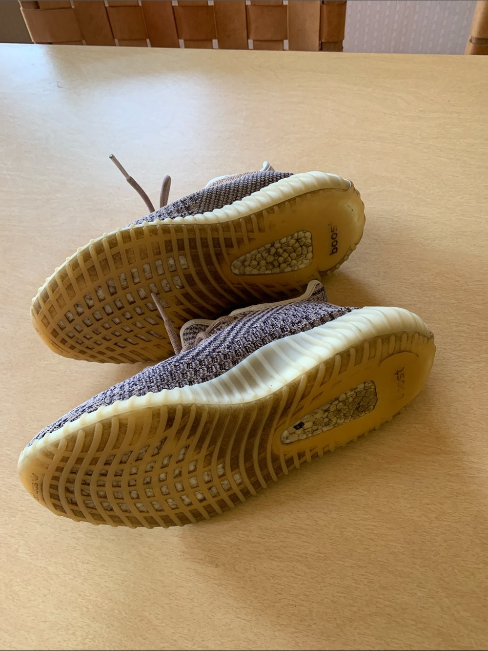 Adidas Yeezy Boost 350 V2 "Ash Pearl" - Picture 4 of 6